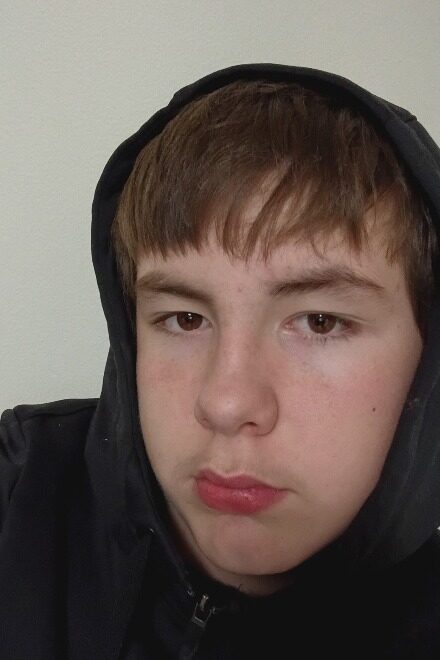 Police searching for missing teenager in Saco