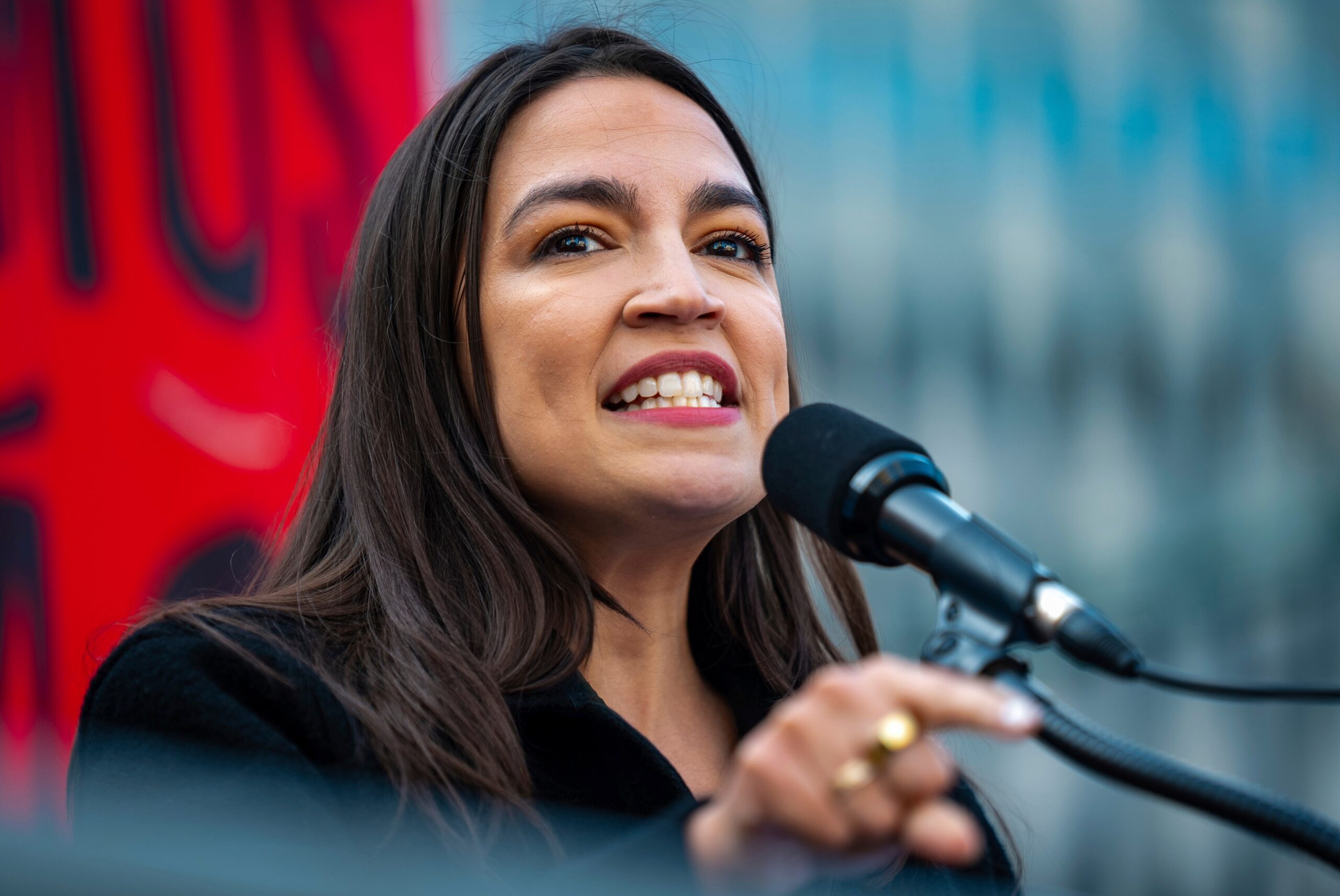 Rep. AOC to visit Portland to support Democratic candidates